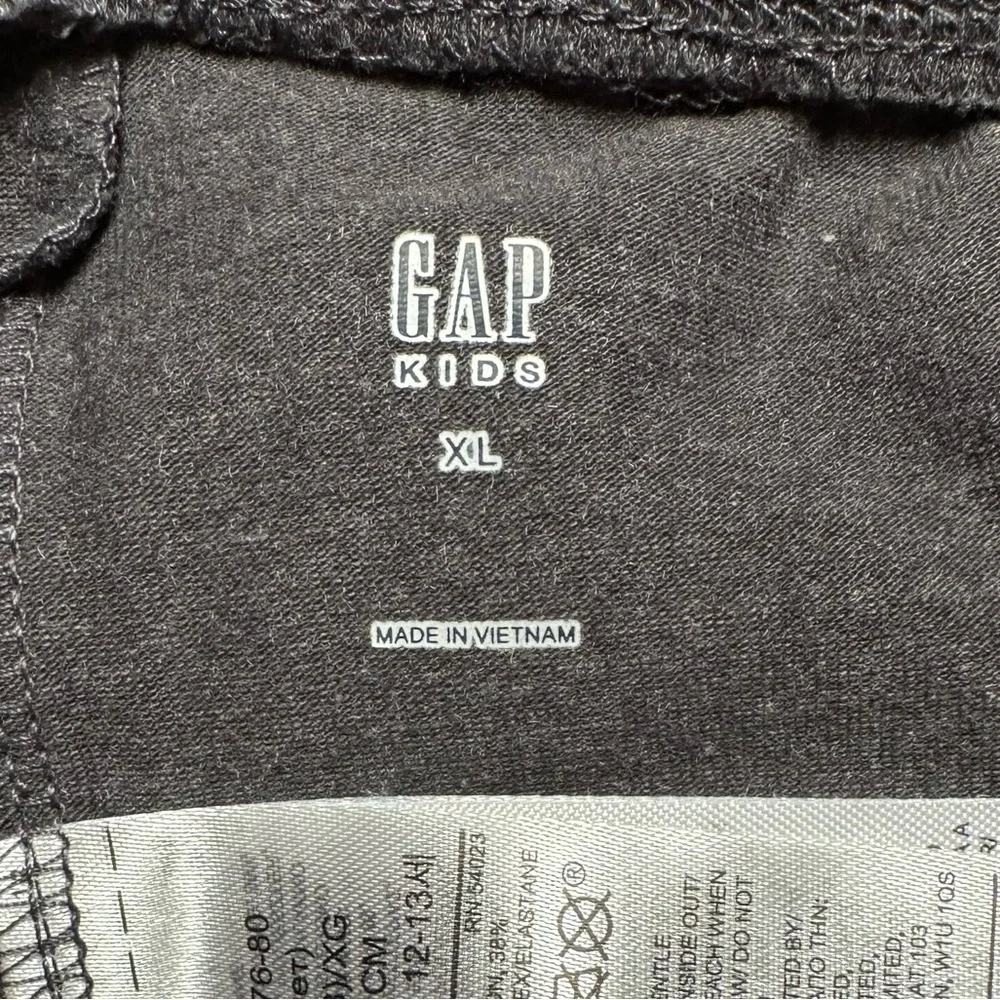Gap Kids Scattered Metallic Stars Cropped Leggings